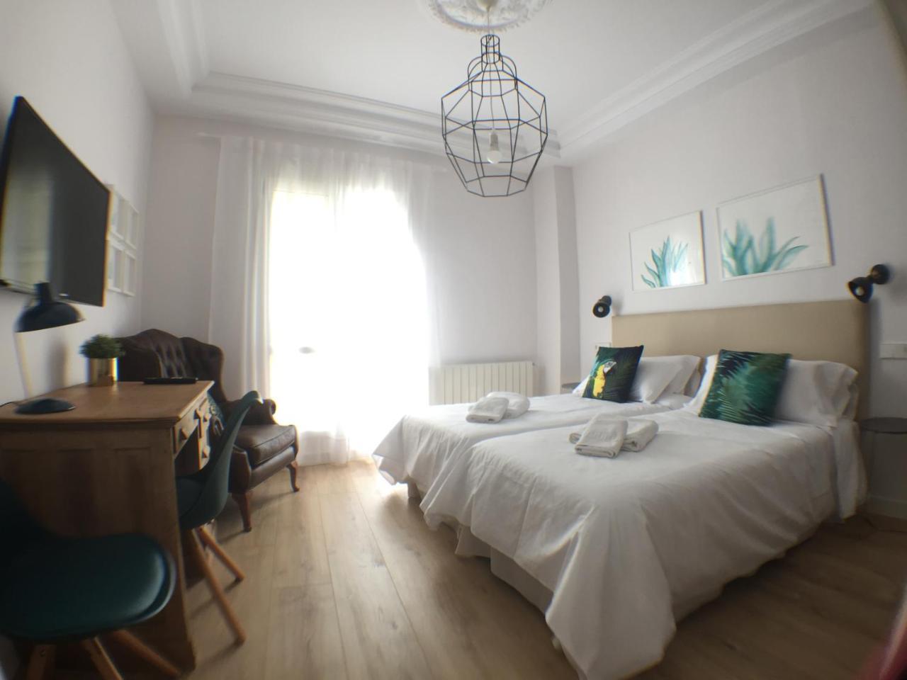 Pension Boutique La Urraca Negra Burgo Exteriör bild